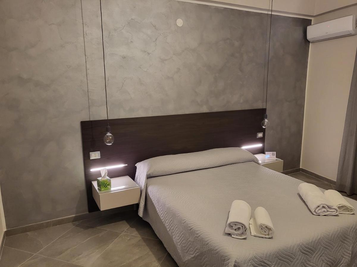 Casa Dello Stretto Hotell Messina Exteriör bild