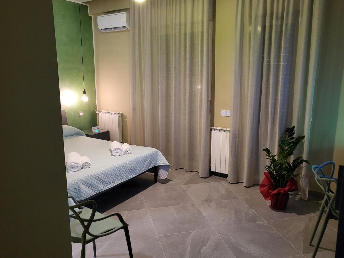 Casa Dello Stretto Hotell Messina Exteriör bild