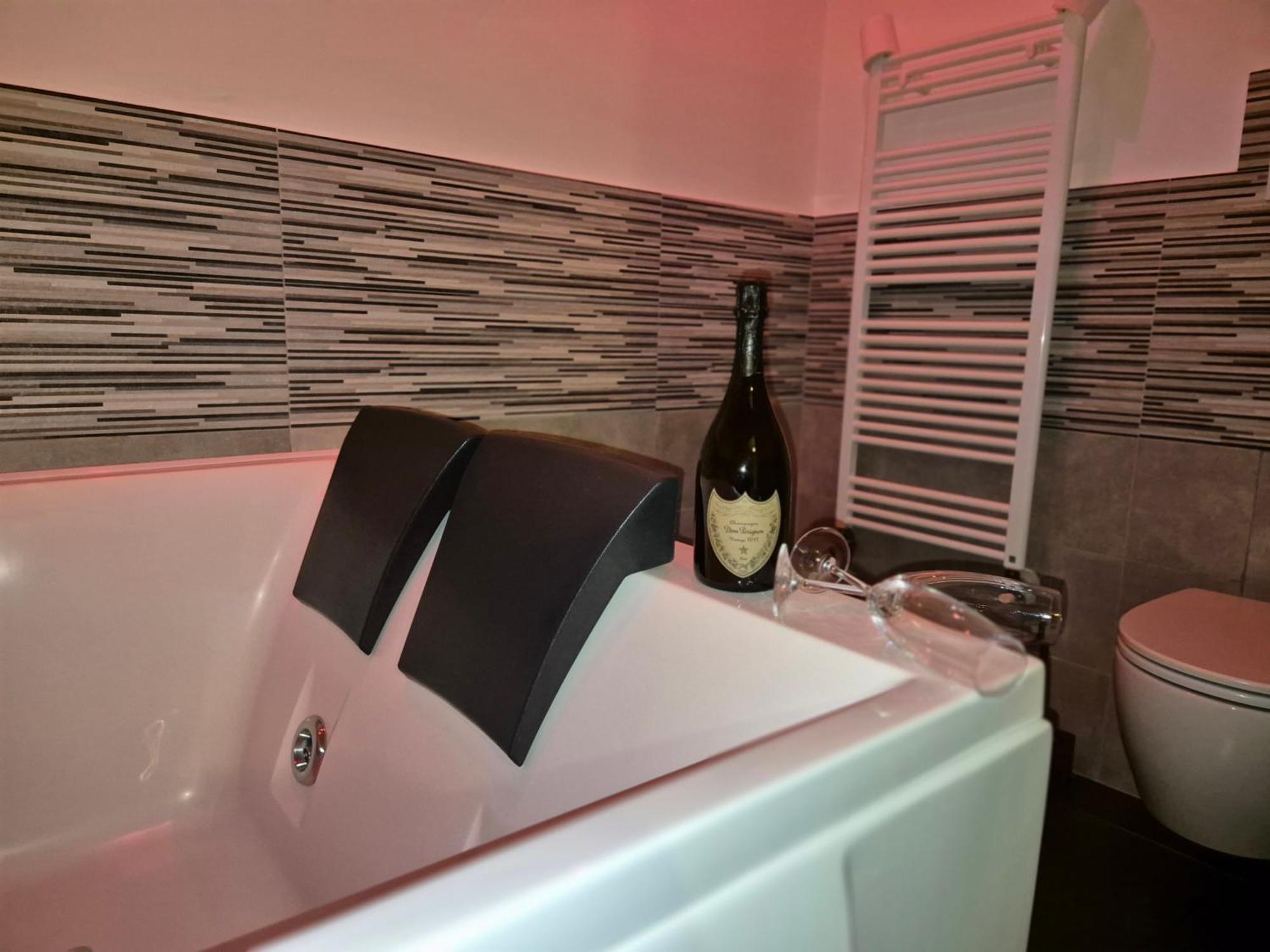 Casa Dello Stretto Hotell Messina Rum bild